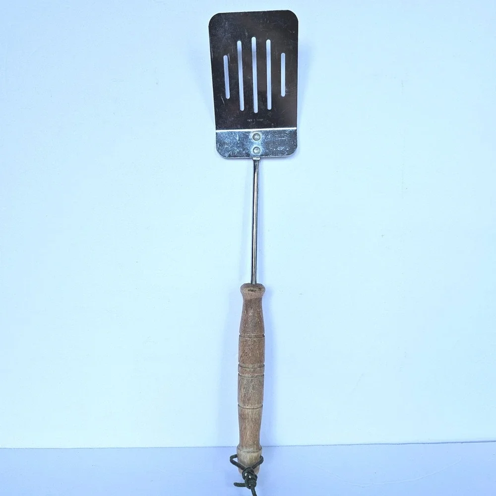 Vintage Stainless Steel Slotted Spatula Wood Handle 15 Inch Kitchen Turner Retro